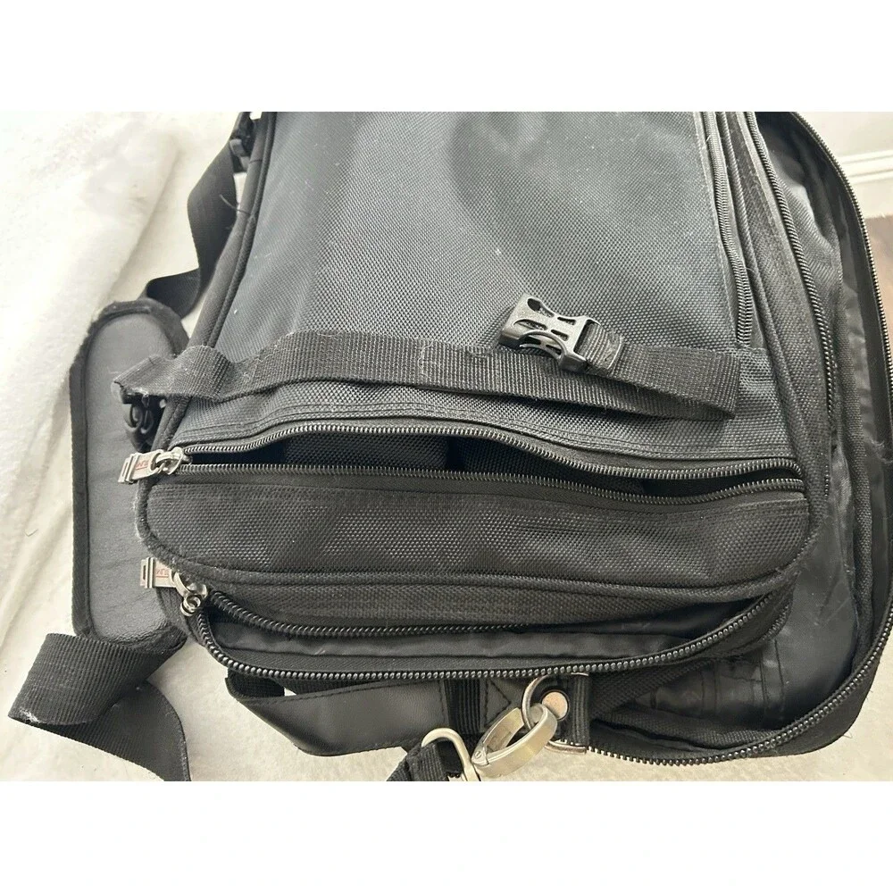 TUMI Ballistic Nylon Messenger Laptop Bag Expandable 18